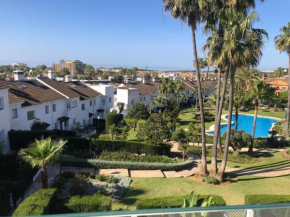 Chalet familiar en urbanización maravillosa guadalmina